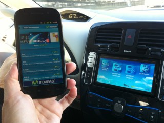 Recargar música multimedia en coche
